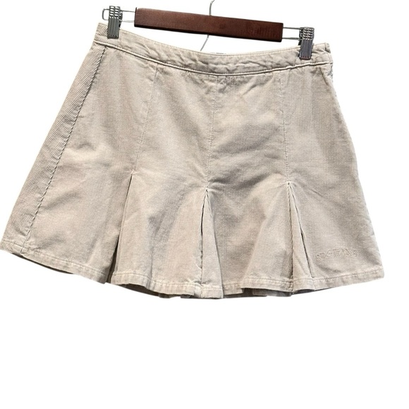 BDG Dresses & Skirts - Urban Outfitters BDG Corduroy Khaki Pleated Skirt Size Medium Discontinued